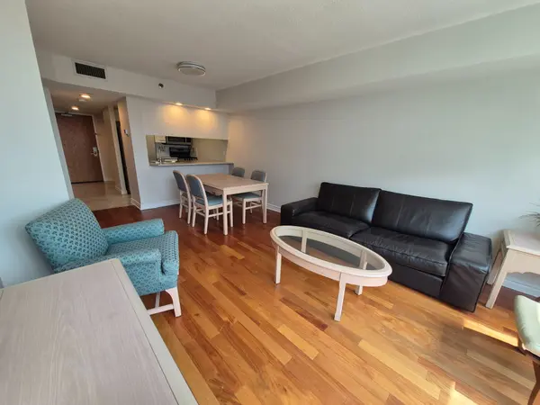 38 Elm ST #3013, Toronto C01, ON M5G 2K5