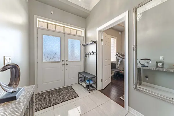 2410 Bridle RD, Oshawa, ON L1L 0E1