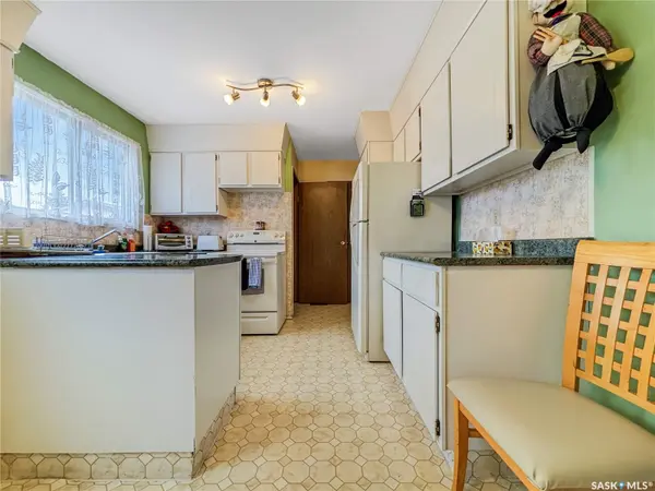 3946 Diefenbaker DRIVE, Saskatoon, SK S7L 6C6