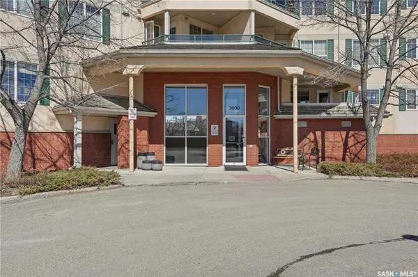 2600 Arens ROAD E #106, Regina, SK S4V 3A7