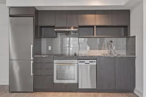 7 Mabelle AVE #2806, Toronto W08, ON M5T 0C9