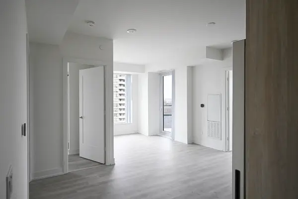 60 Central Park Roadway N/A #1813, Toronto W08, ON M9A 3K1