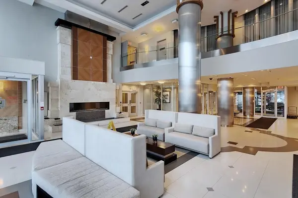 58 Marine Parade DR #421, Toronto W06, ON M8V 4G1