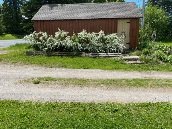 3756 Burnham ST, Hamilton Township, ON K9A 4J9