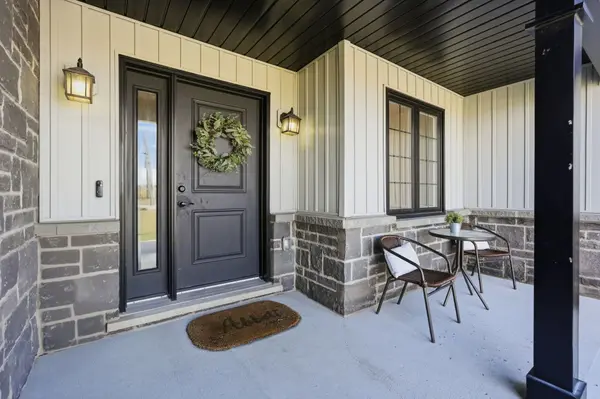 401 Lighthouse DR, Haldimand, ON N1A 2W6