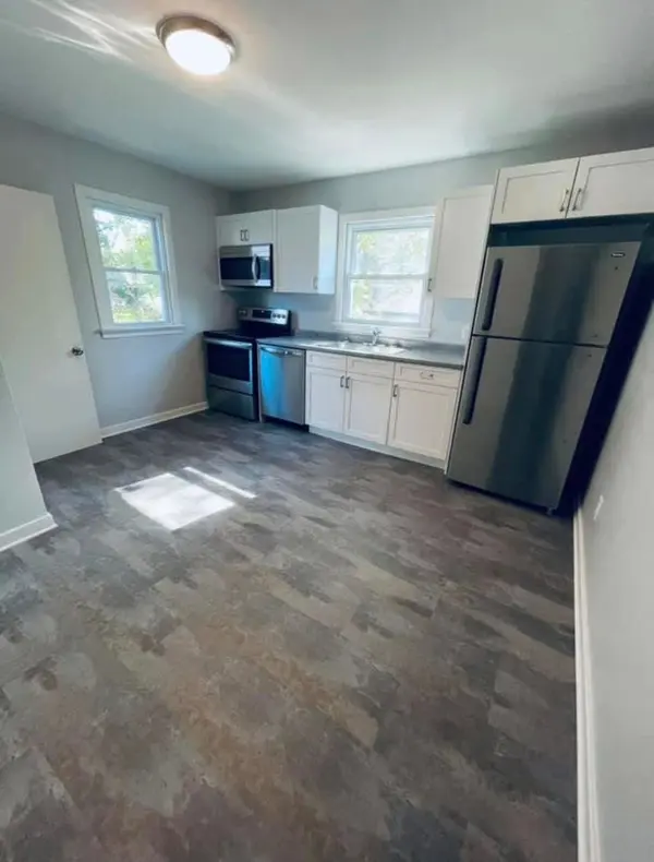 6746 Betty AVE, Niagara Falls, ON L2G 5W3