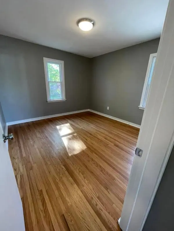 6746 Betty AVE, Niagara Falls, ON L2G 5W3