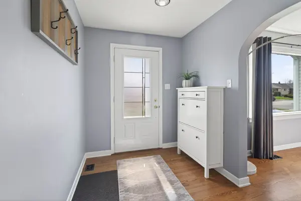 11 Gray AVE, South Stormont, ON K0C 1P0