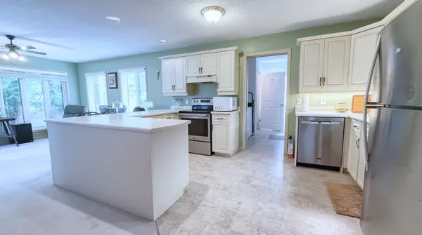 59 Pine Ridge RD, Centre Wellington, ON N0B 1J0