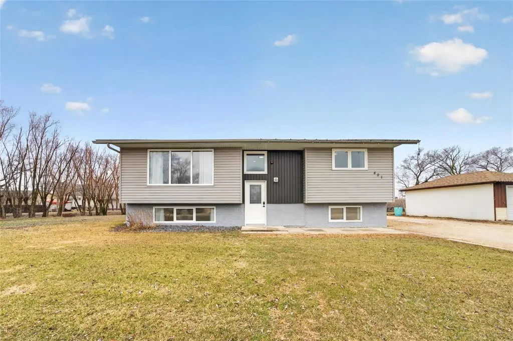 491 NOTRE DAME Bay, Ile Des Chenes, MB R0A 0T0