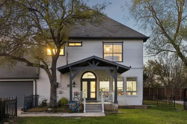 3706 Castle Drive, Rowlett, TX 75089