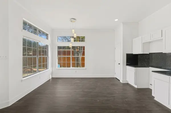 2912 Olympia Drive, Grand Prairie, TX 75052