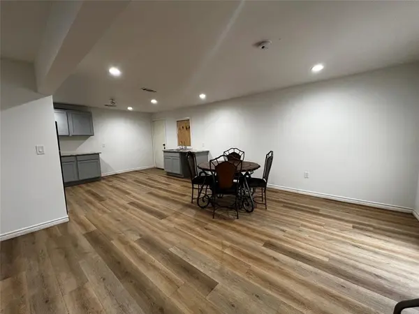 1410 Doyle Avenue, Dallas, TX 75203