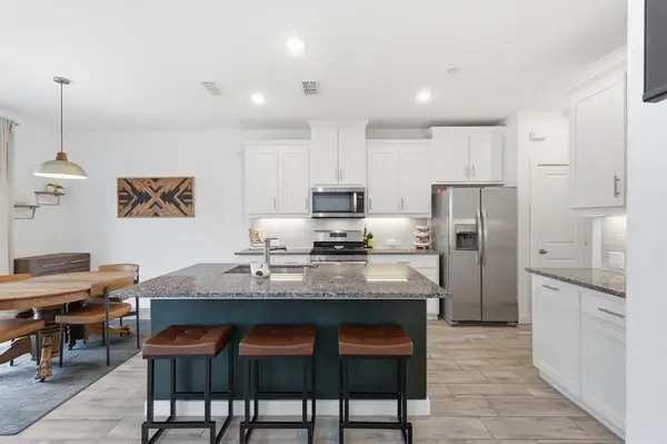 2737 Majesty Drive, Little Elm, TX 75068