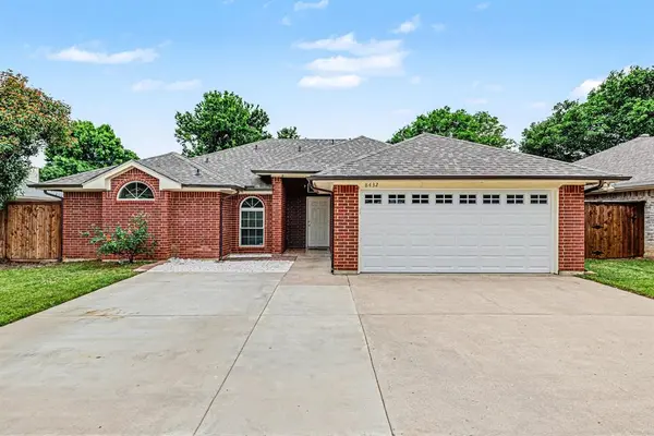 8432 Ruthette Drive, North Richland Hills, TX 76182