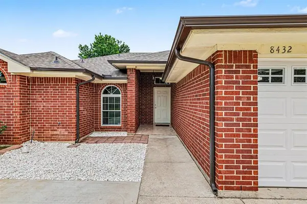 8432 Ruthette Drive, North Richland Hills, TX 76182