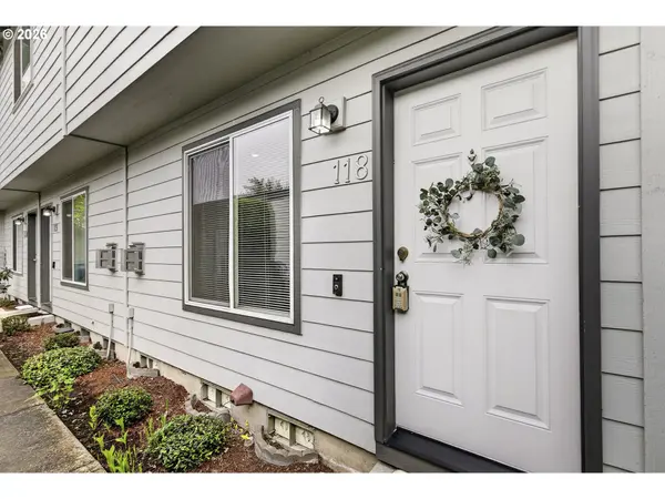 4000 NE 109TH AVE #V118, Vancouver, WA 98682