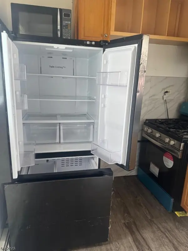 212 N 7Th St #2, Newark City, NJ 07107