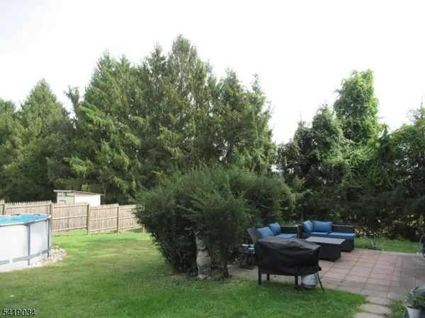 223 Washburn Ave, Washington Twp., NJ 07882