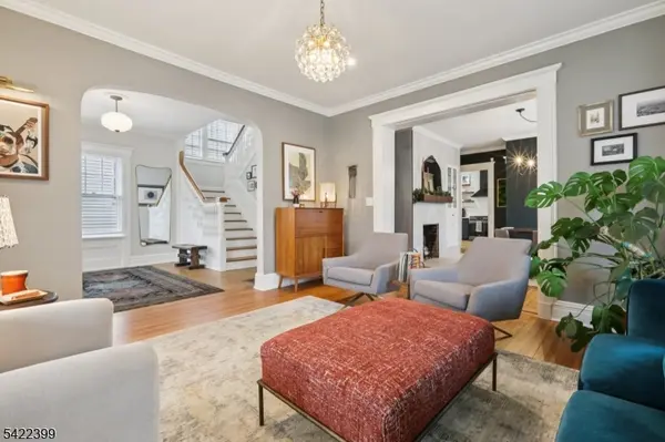 36 S Willow St, Montclair Twp., NJ 07042