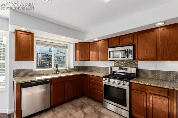 8091 Parsonage LN, Colorado Springs, CO 80951