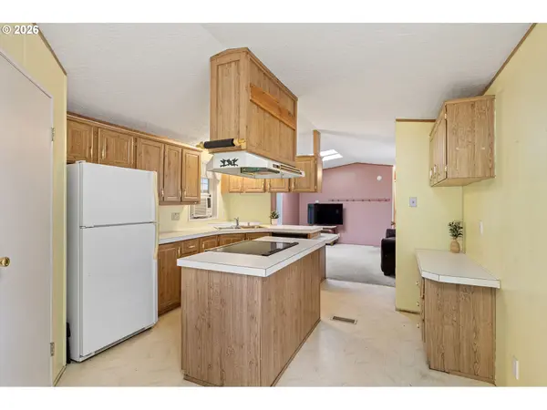 375 LACASA ST #103, Eugene, OR 97402