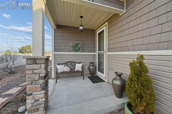 6777 Windbrook CT, Colorado Springs, CO 80927