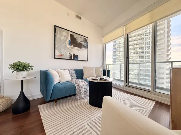 115 McMahon DR #1003, Toronto C15, ON M2K 0E3