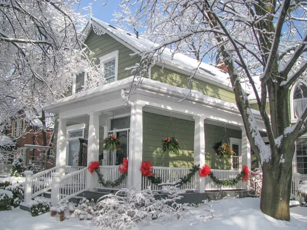 117 Euclid ST, Whitby, ON L1N 5B1