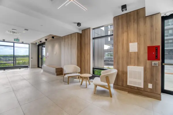 335 Wheat Boom DR #1809, Oakville, ON L6H 7Y1