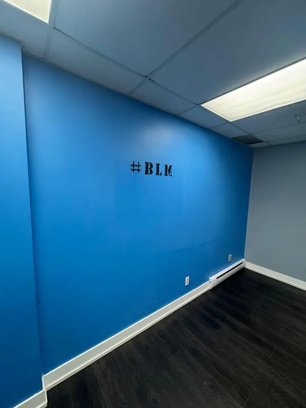 30 Martha ST #L1/L2, Caledon, ON L7E 5V1