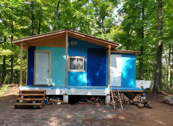 673 Buckshot Lake RD, Addington Highlands, ON K0H 1K0