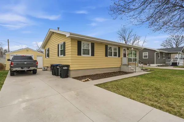 1045 25th Street, Marion, IA 52302
