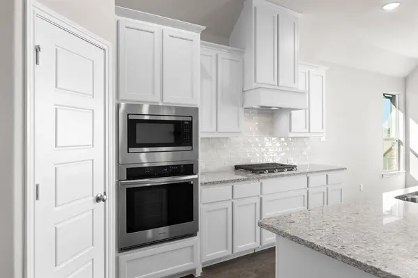 7809 Barley Field Street, Joshua, TX 76058