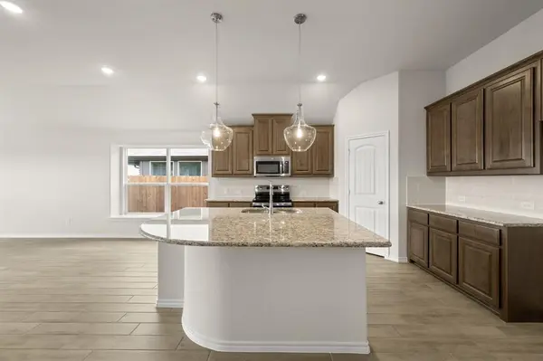 1133 Avery Road, Granbury, TX 76049