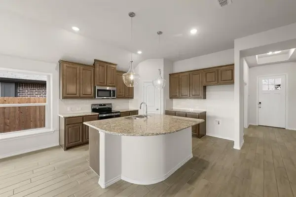 1133 Avery Road, Granbury, TX 76049