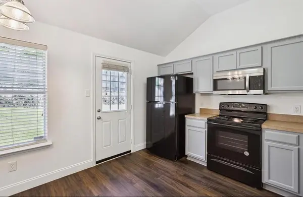 1446 Sax Leigh Drive, Dallas, TX 75241