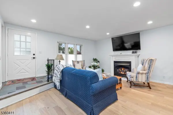 8 Maddaket, Scotch Plains Twp., NJ 07076