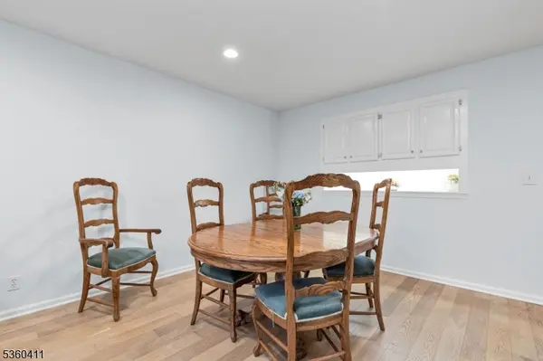 8 Maddaket, Scotch Plains Twp., NJ 07076