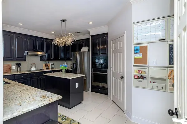 3090 Greenfield Drive, Richardson, TX 75082