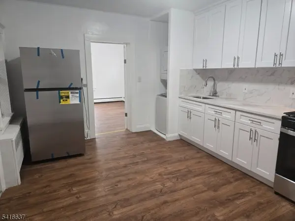 12B No 6th Ave #B, Manville Boro, NJ 08835