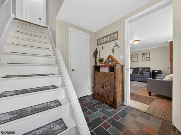 22 Wildwood Ter, Ringwood Boro, NJ 07456