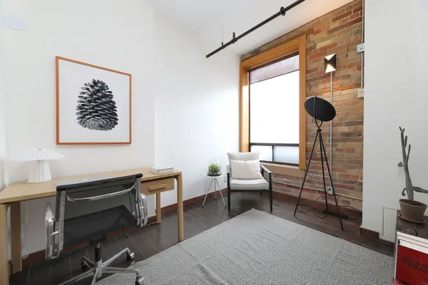 189 Queen ST E #7, Toronto C08, ON M5A 1S2