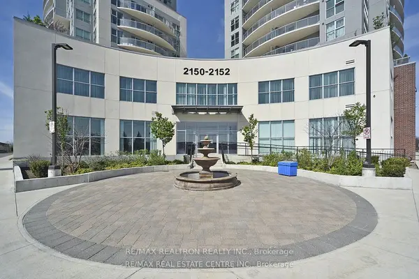 2152 Lawrence AVE E #PH08, Toronto E04, ON M1R 3A8