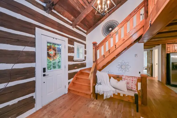 1762 Queen ST, Caledon, ON L7K 2N6