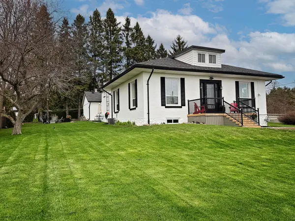 8766 Danforth RD W, Hamilton Township, ON K9A 0X6