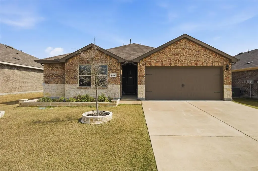 304 Red Stream Way, Josephine, TX 75135