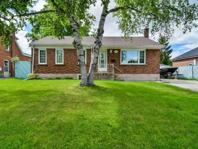 32A Guest ST #Basement, Brampton, ON L6W 1T8