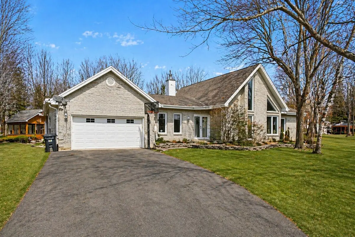 70 Linda ST, The Nation, ON K0A 2M0