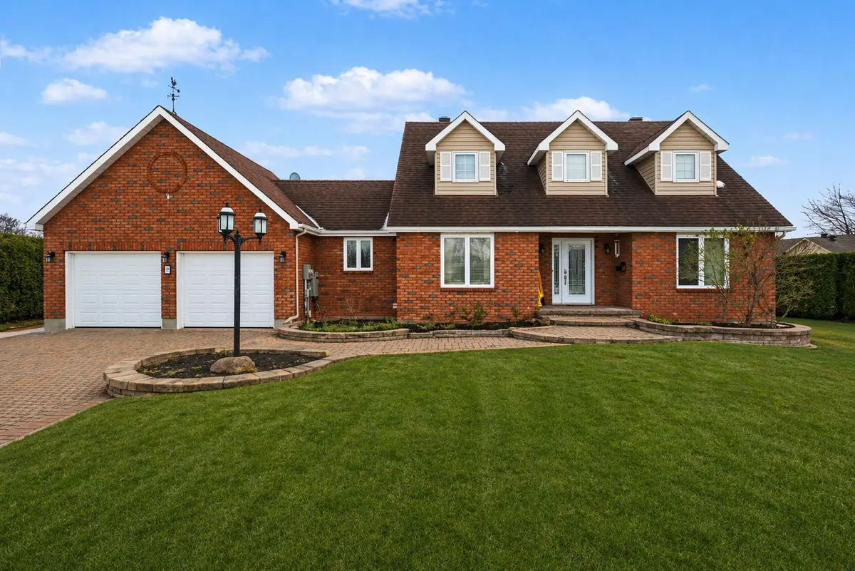 32 Faucher BLVD, Casselman, ON K0A 1M0